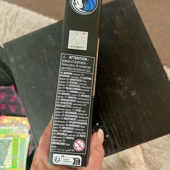 Dallas Mavericks NBA Luka Doncic Figurine by Hasbro NWT in box - Picture 5 of 6